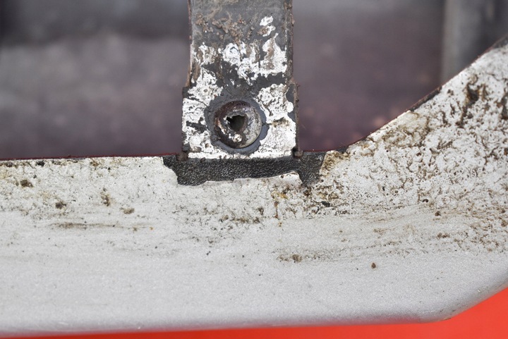 фото №16, Discovery iii планка крыльев правый зад dfk000045