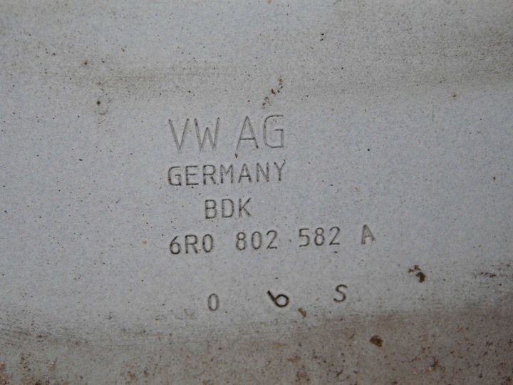 фото №4, Стойка порог a1 8x sportback 5 дверь белый правый