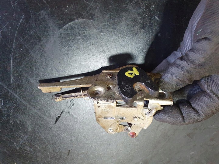 фото №11, Fiat 126 малюк fsm замок двері оригінал справний вигідна пропозиція