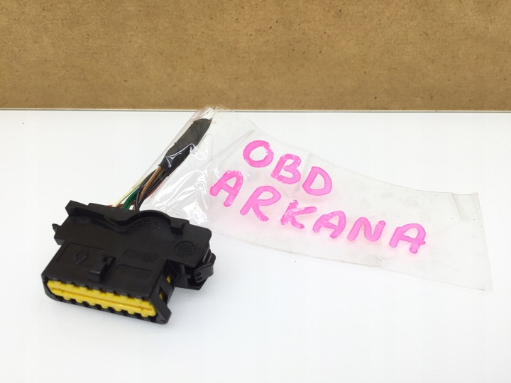 фото №1, Renault arkana гнездо штекер obd