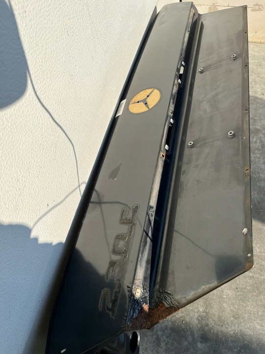 фото №10, Задня кришка кришка багажника mercedes w124 sedan 1985-1993