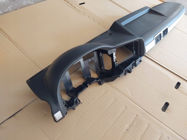 фото №6, Панель роздавальна консоль капот man tgx 2013