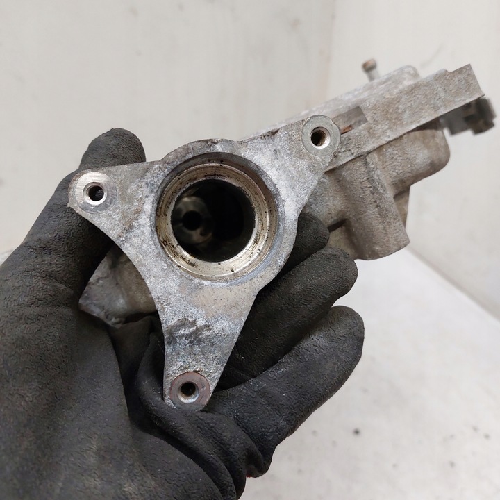 фото №8, Cadillac sts srx 3,6 2006 коллектор всасывающий 034518 12593232 12584814 bosch