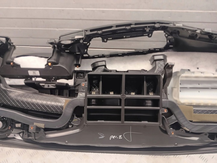 фото №7, Chrysler pacifica 05059062ab панели распределительные, консоль