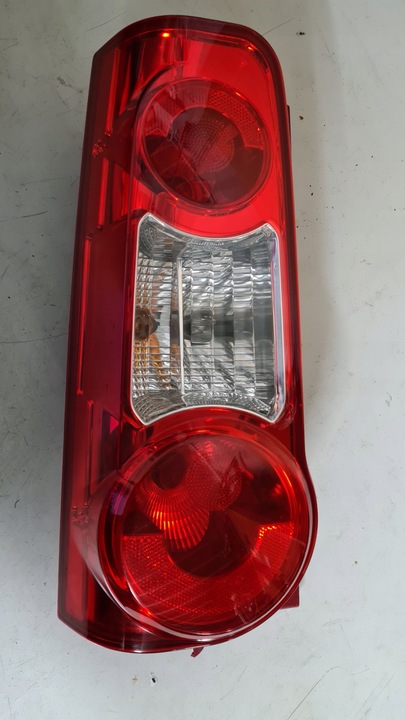 фото №1, Лампа зад задняя левая европа berlingo partner ii wa