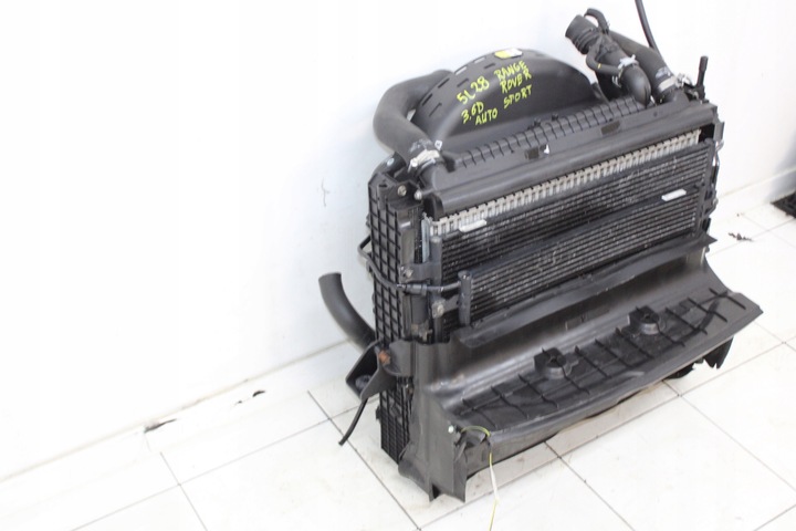 фото №9, Range rover sport l320 3.6 d автомат радіатор корпус кермо повітря