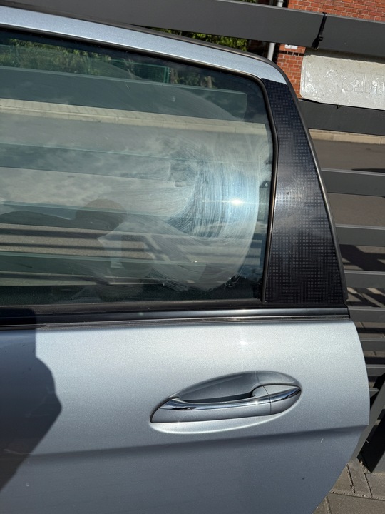 фото №10, Двері ліві перед+ зад mercedes b клас w245 05-11r 391 ori oem