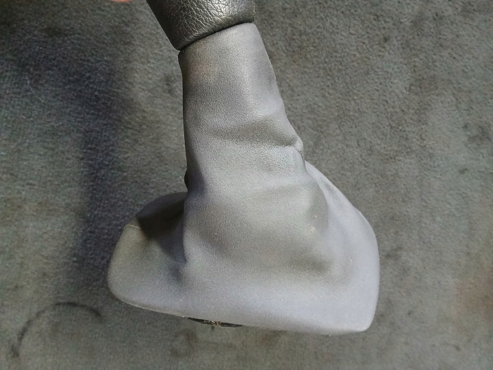 фото №8, Volvo v50 s40 ii c30 c70 ii 04- 2.0d 1.6 d2 ручка кпп / коробка передач 6b чехол рамка