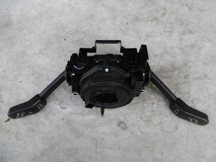 фото №8, Перемикач комбінований 2q0953521 vw polo 2g vi