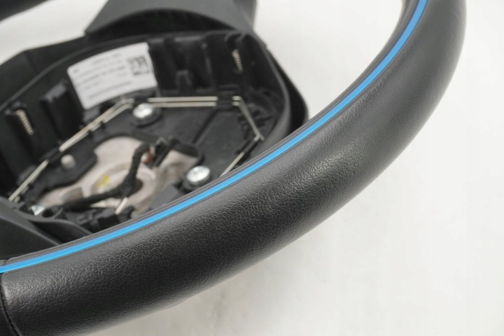 фото №11, Руль кожаный многофункциональная bmw i3 6884003