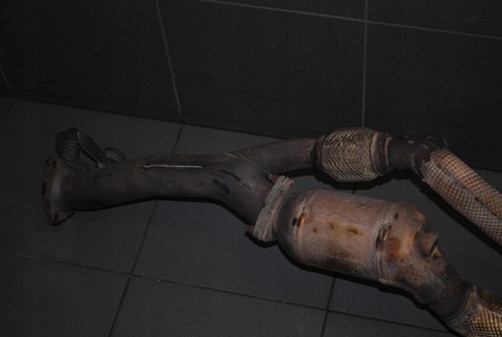 фото №5, Каталізатор лівий audi s8 d3 5.2 fsi 4f0131701dc