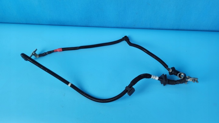 фото №8, Bmw x1 u11 sdrive18i 23r трубка  акумулятора клемма 7953074