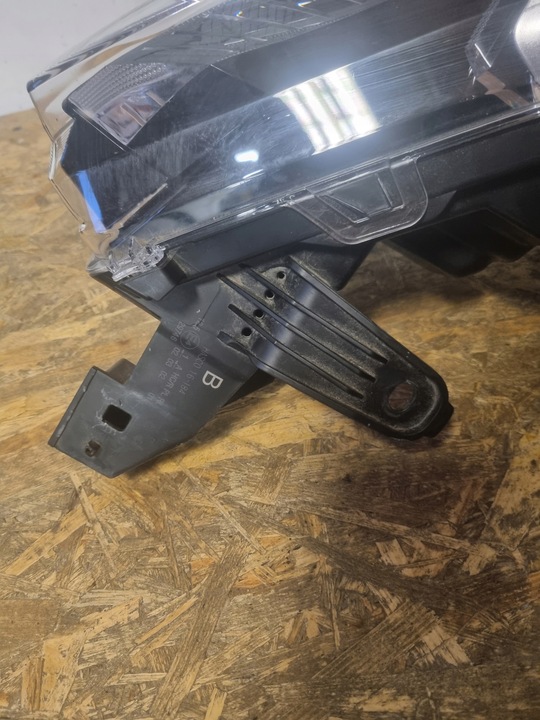 фото №5, Фара лампа toyota corolla cross полный led