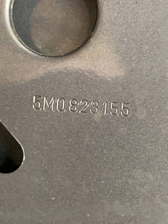 фото №9, Кришка передня капот двигуна volkswagen golf v plus ld7x 5m0823155 wwa