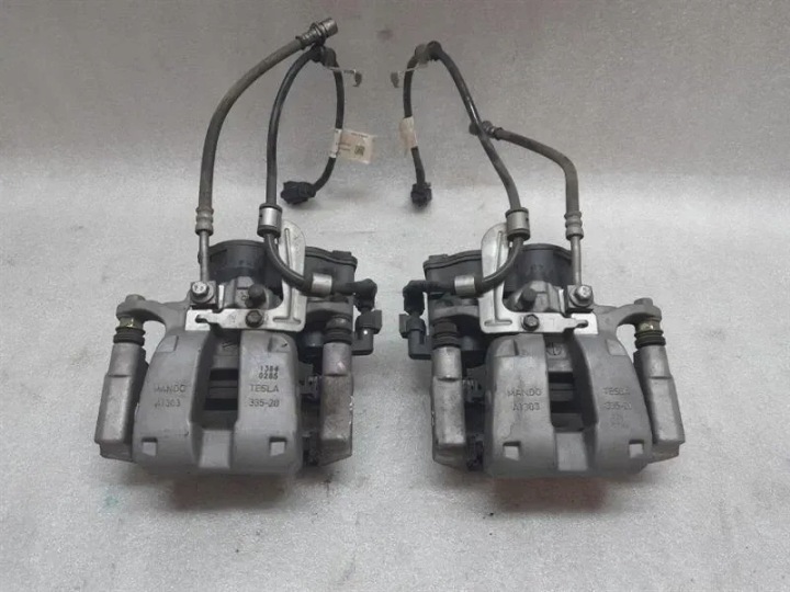 фото №6, Tesla модель 3 довгий range rear гальмівний супорт 1044623-00j set