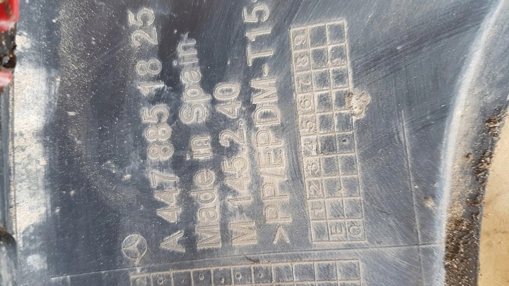 фото №15, Бампер зад 6x pdc mercedes vito w447