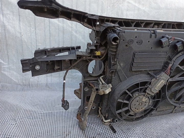 фото №9, Audi q7 4l 3.0 tdi pas переднє підсилювач лобове комплектні