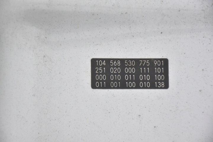 фото №15, Капот кришка двигуна mercedes r w251 c775