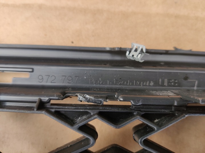 фото №8, Skoda enyaq 5la решітка середня 5la853677 оригінальний номер