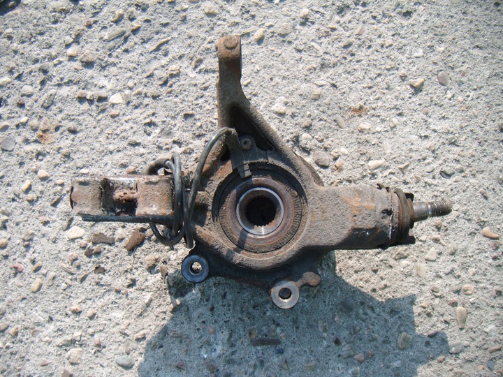 фото №3, Citroen c4 grand picasso i 2.0 hdi 06-13 поворотный кулак ступица правые перед