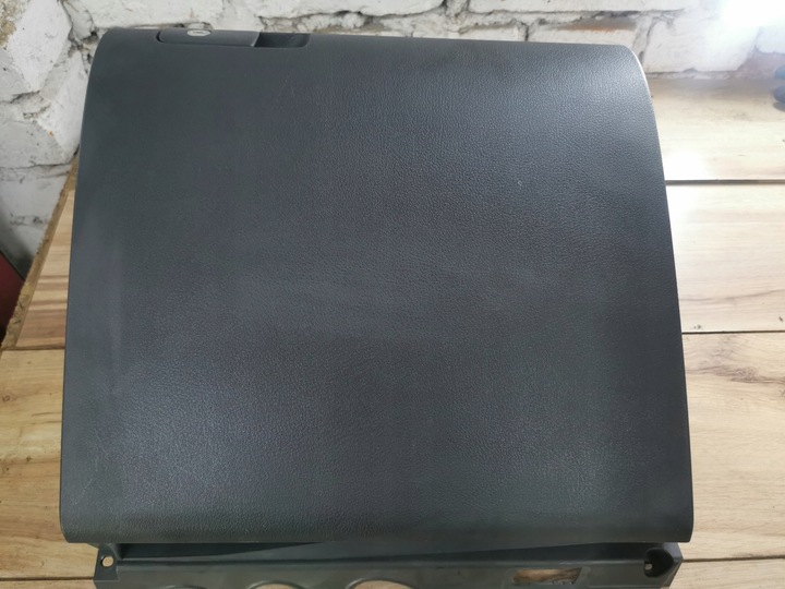 фото №1, Бардачок пасажира перед полиця vw golf v plus +