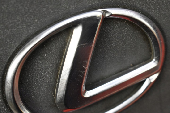 фото №9, Защита двигателя верхняя lexus is220 xe20 2.2d 177 km 05-10