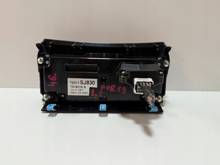 фото №9, Subaru forester v 19-24 панель управление кондиционера воздуховод 72311sj830