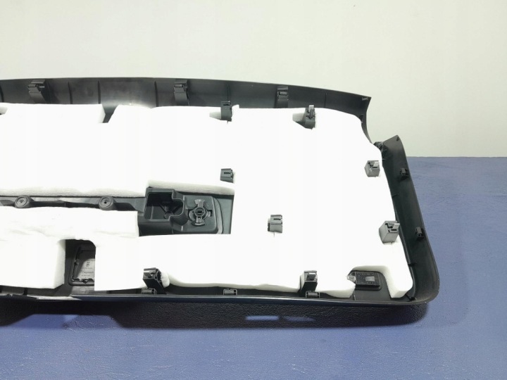 фото №6, Audi q7 ii 4m карта крышки багажника 4m0867973g