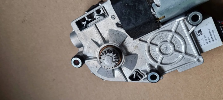 фото №7, S6 c7 4g a6 рестайлінг двигунчик люк 4g8959591a s7 4g a7