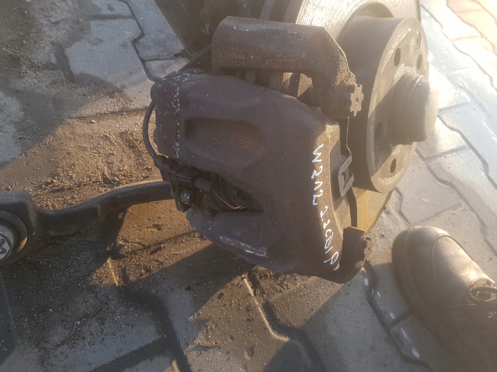 фото №3, E клас w212 2.2 cdi амортизатор поворотна опора права