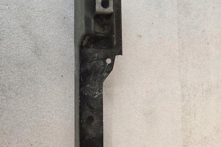 фото №1, Кріплення передньої правого крила volvo xc60 31424581 2.0l 2023