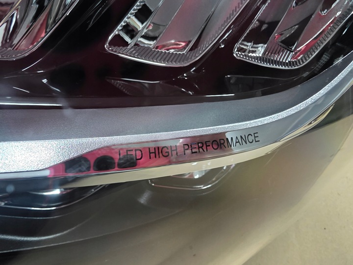 фото №8, Комплектный перед капот бампер pas лампы lhp mercedes w205 amg рестайлинг c300 040