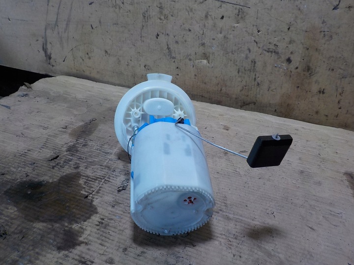 фото №8, Помпа поплавок бак пального mercedes w212 sedan