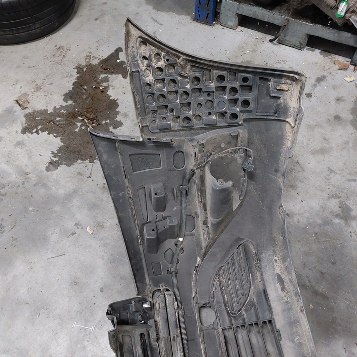 фото №11, Citroen c4 grand picasso бампер переднє