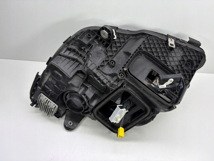 фото №10, Mercedes c klasa w205 фара передня led multibeam праве перед a2059061606
