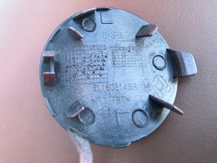 фото №12, Renault megane 4 iv zen energy intens 2015-2020 заглушка hak перед оригинал