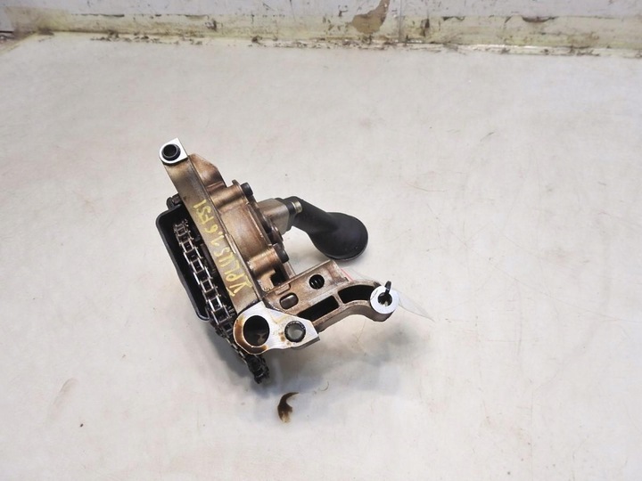 фото №7, Насос масла масляная vw golf v plus 1.6 fsi 03c105h