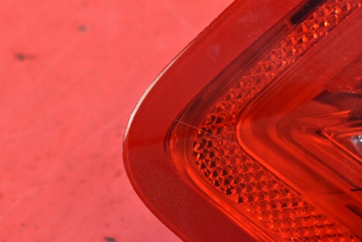 фото №16, Фара левая зад задняя led a2129060558 mercedes e-klasa w212 sedan 09-13