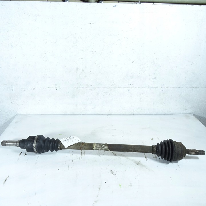 фото №1, Citroen c3 1.4hdi полуось правая перед комплектная