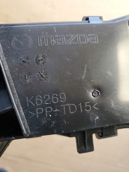 фото №7, Канал воздуха заборщик левое mazda cx-3 db2h61158 oem номер