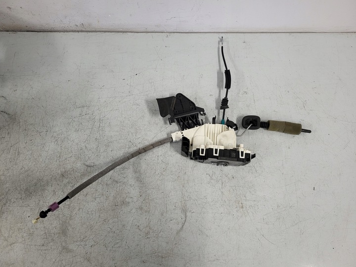 фото №1, Mercedes glk x204 замок дверь левый перед европа