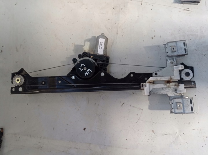 фото №3, Jeep grand cherokee wk механизм стёкла левый зад