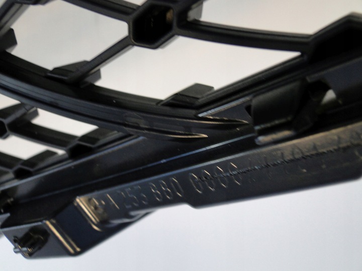 фото №9, Mercedes решітка радіатора решітка радіатор a2538880000 glc 253 діамант чорний amg