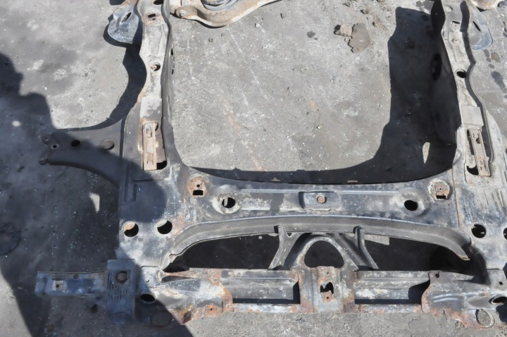 фото №8, Mercedes w169 2.0 cdi подрамник подвески тележка перед