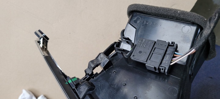 фото №11, S7 4g a7 решётка воздуховод консоли левая 4g1820901 s6 c7 a6