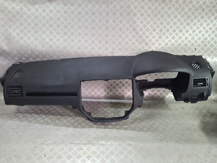 фото №1, Панель консоль kuga mk1 c max uk