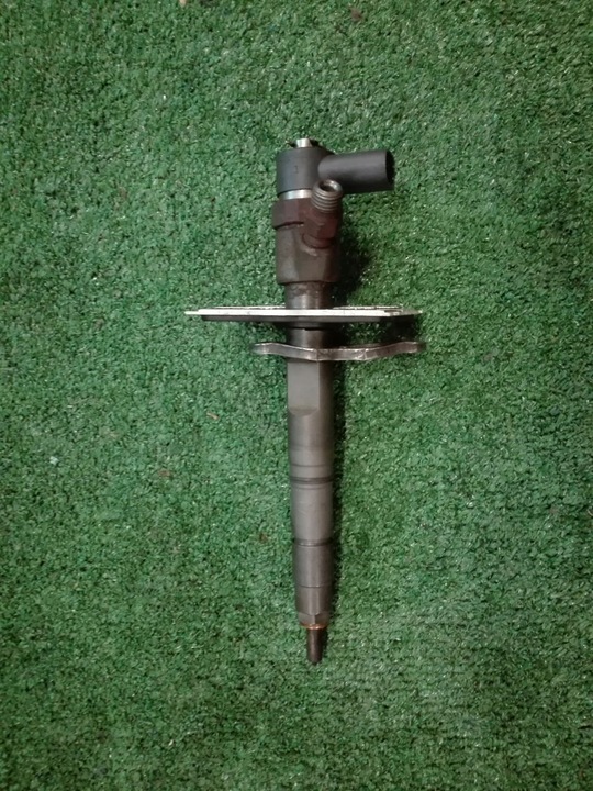 фото №1, Інжектор audi a8 d3 4.0 tdi 057130277m