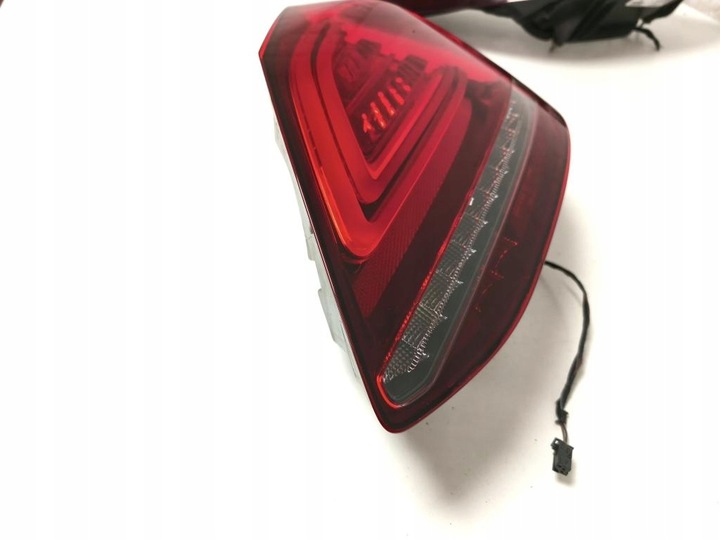 фото №11, Лампа права задня mercedes-benz c w205 a2059064703 2.0l дизель 2018