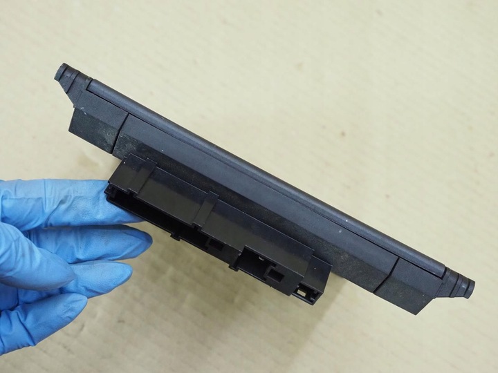 фото №10, Mercedes w221 модуль блок управления сиденья 2218705187