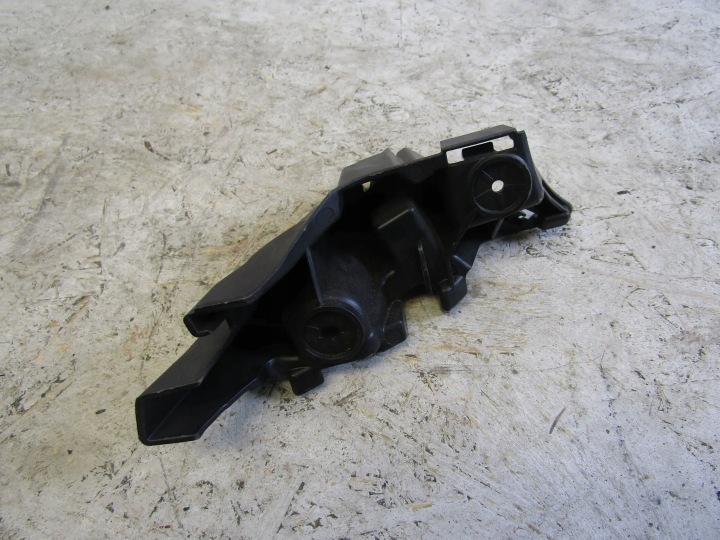 фото №10, Seat leon iv fr кронштейн  бампера правое зад 5fa807378